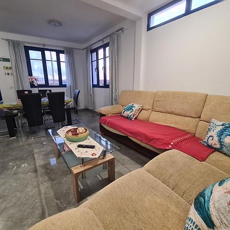Famara San Borondon Villa ภายนอก รูปภาพ